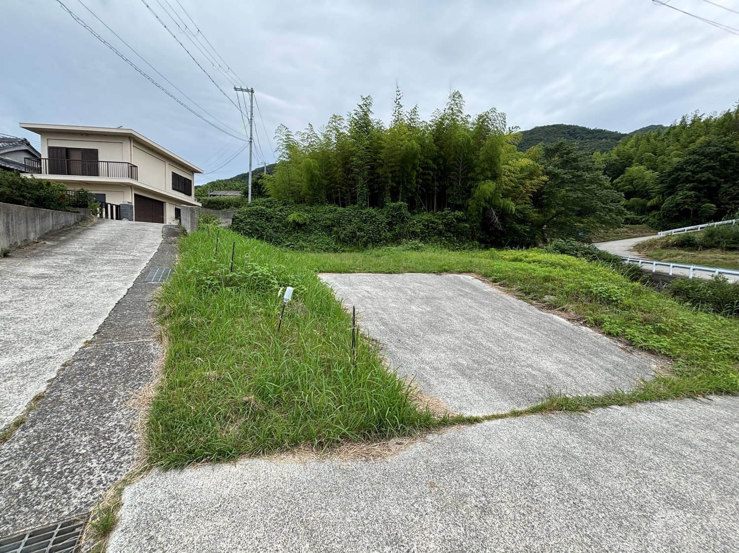 淡路市釜口　海が見える142坪の売土地