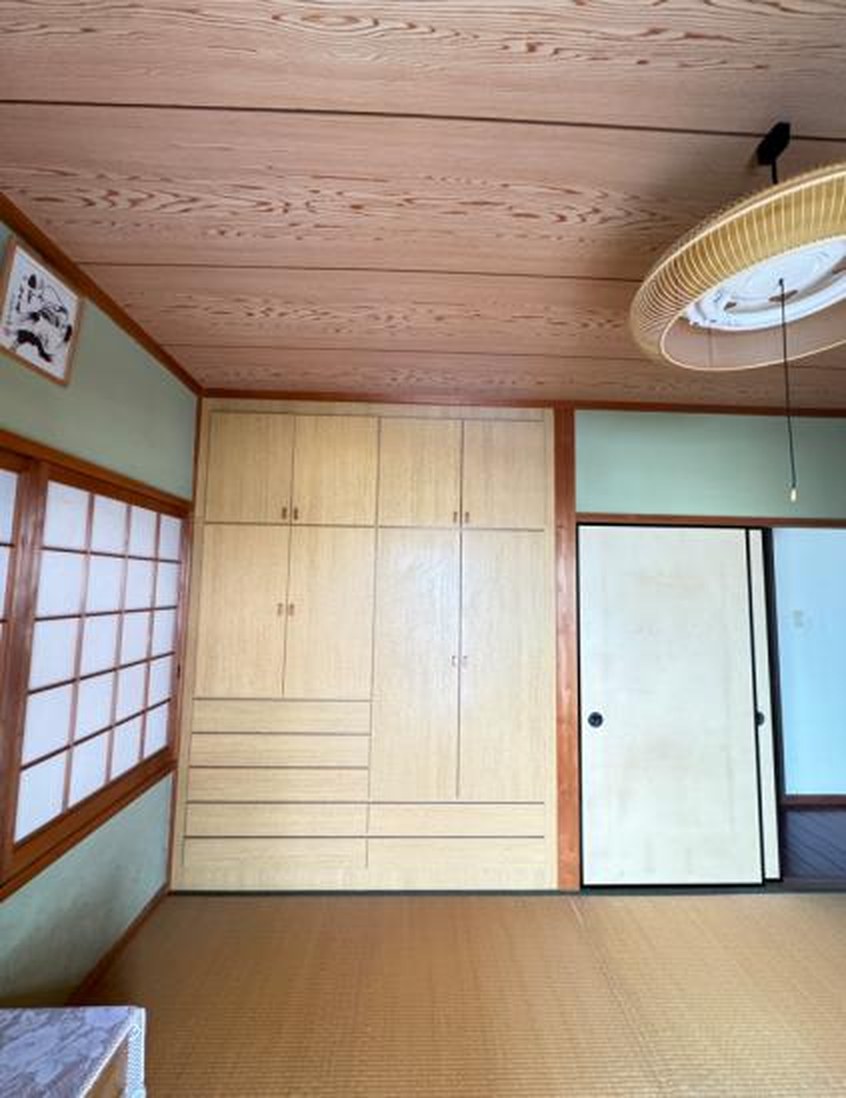 淡路市久留麻　平成8年築の戸建て